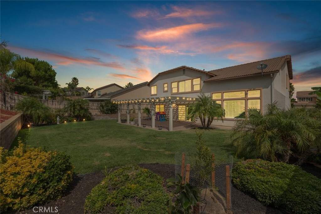 31945 Flowerhill Drive, Lake Elsinore, CA 92532