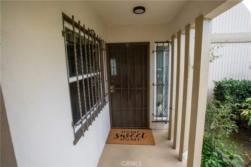 5774 Clemson Street, Los Angeles, CA 90016