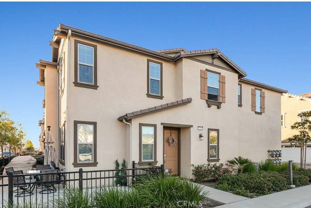 16502 Casa Grande Avenue #528, Fontana, CA 92336