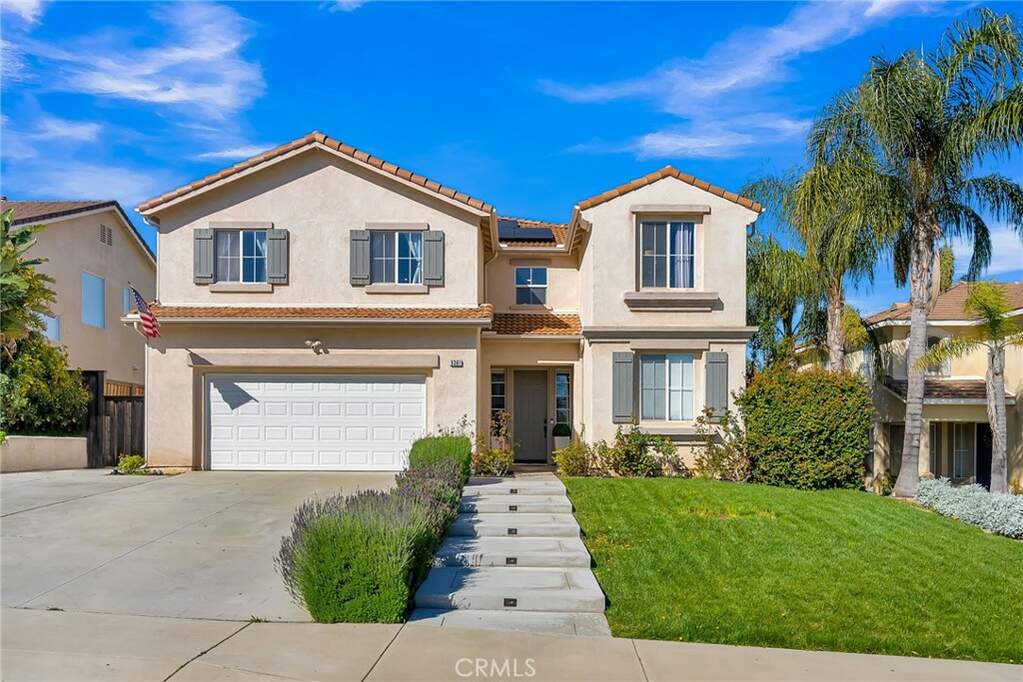 8361 Manhasset Street, Riverside, CA 92508