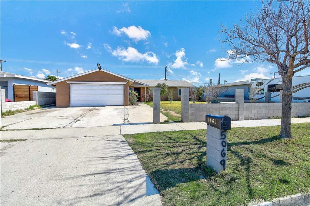 5069 Challen Avenue, Riverside, CA 92503