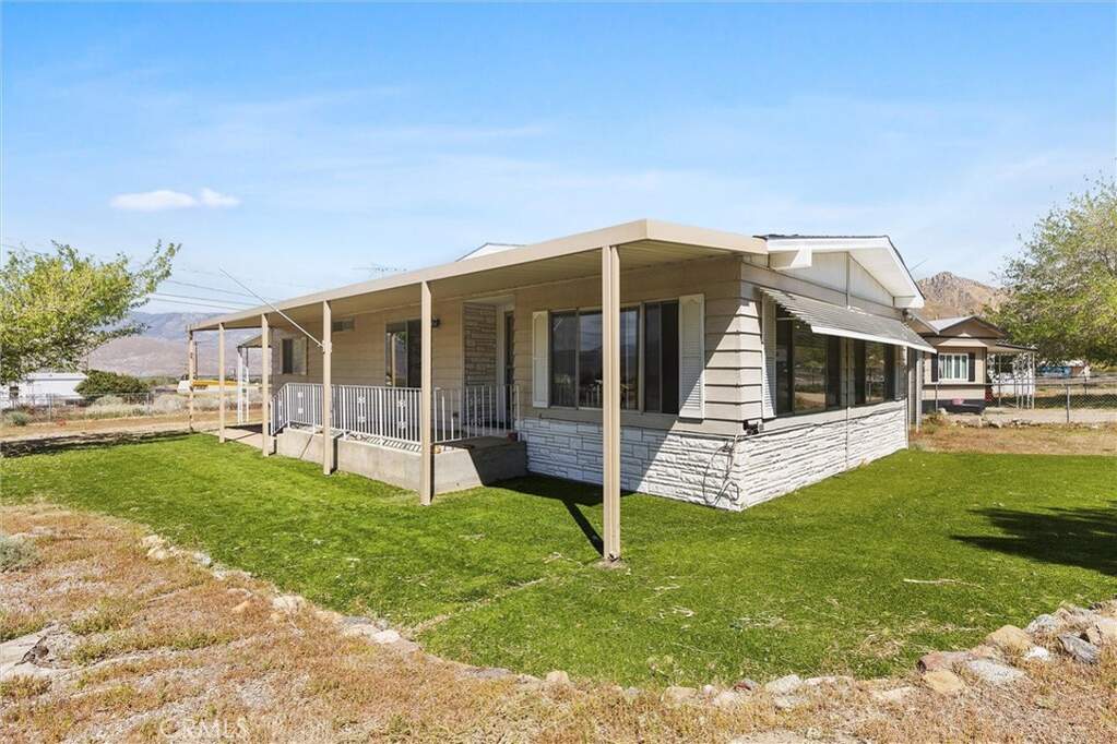 8601 Deerbrush Avenue, Lake Isabella, CA 93240