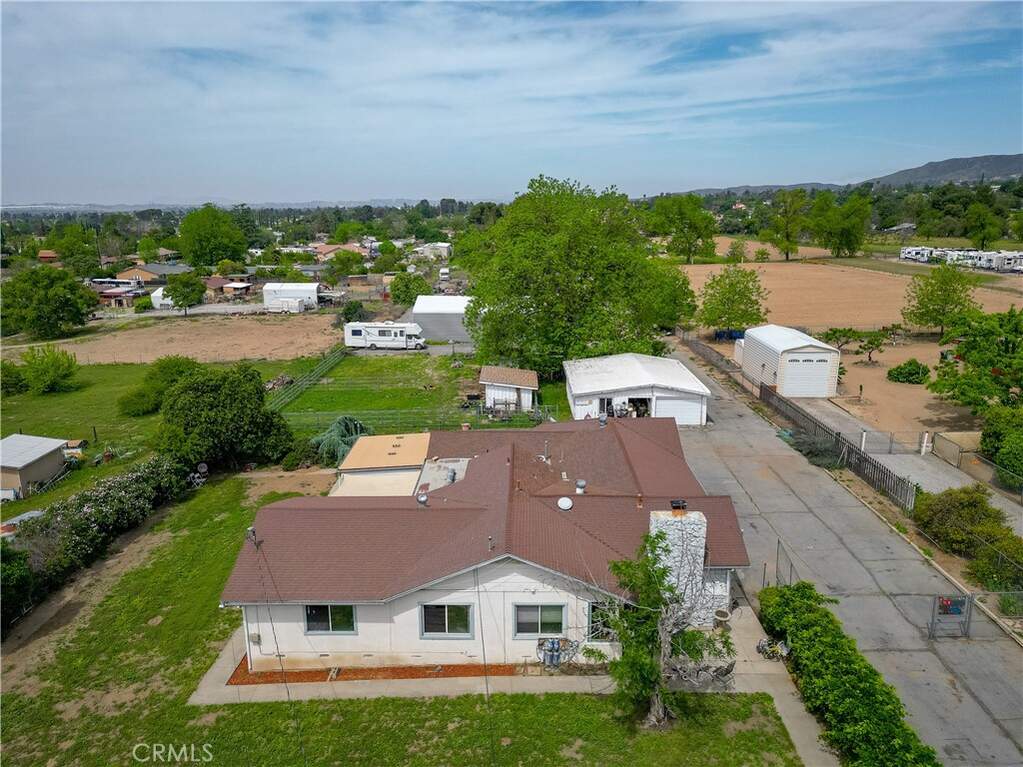 10543 Winesap Ave, Cherry Valley, CA 92223