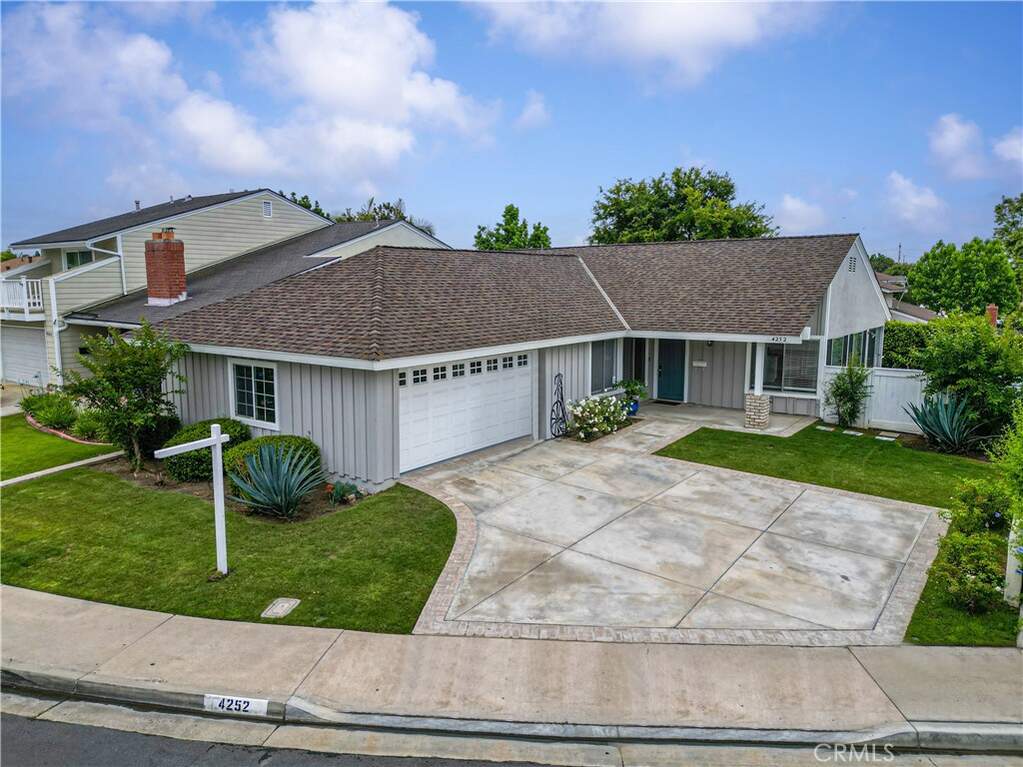 4252 Brookside Street, Irvine, CA 92604
