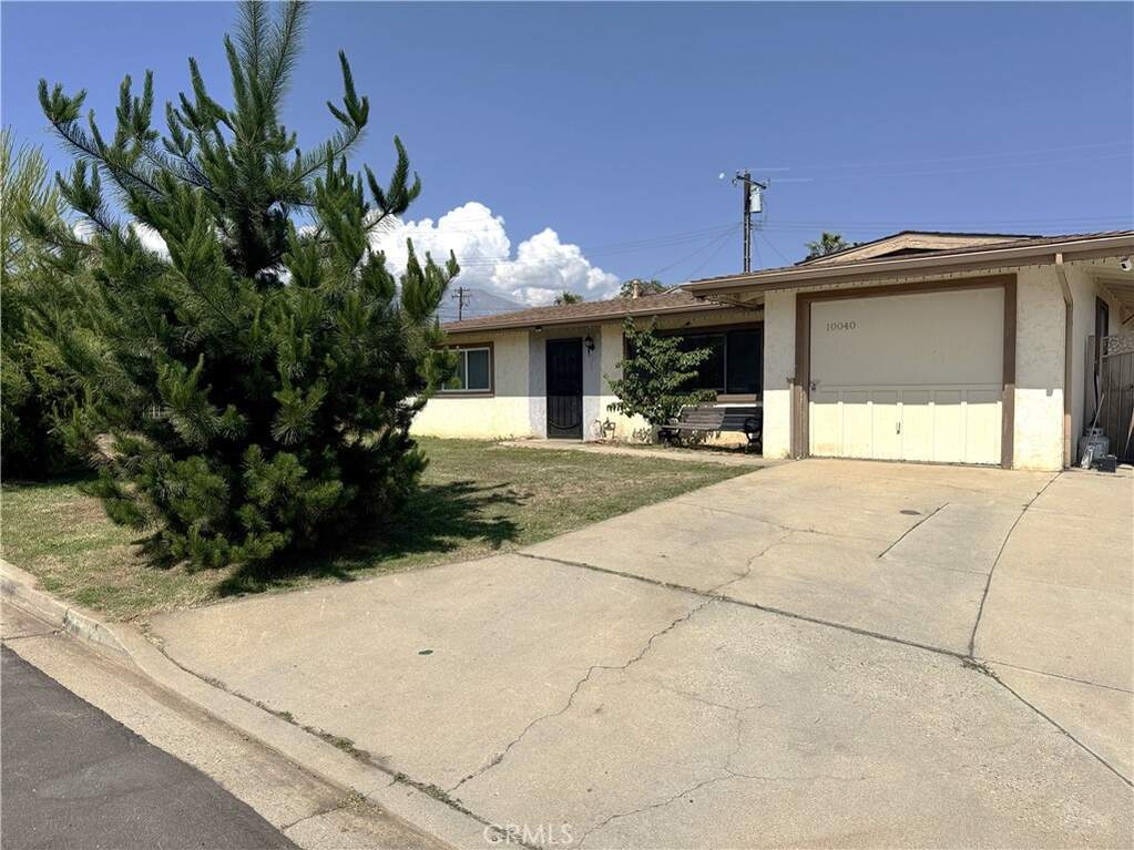 10040 Sky Lane, Cherry Valley, CA 92223