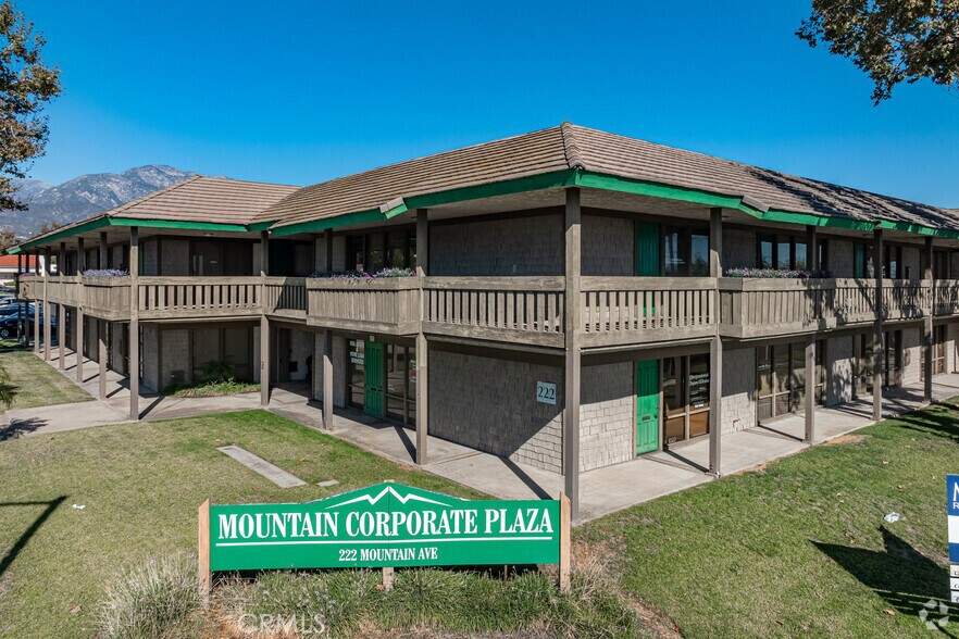 222 N Mountain Avenue, Upland, CA 91786