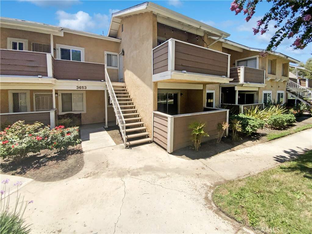 3653 Oak Creek Drive #E