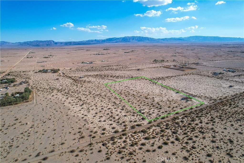 6 Pole Line Road, 29 Palms, CA 92277 MLS JT23070721 Christie's