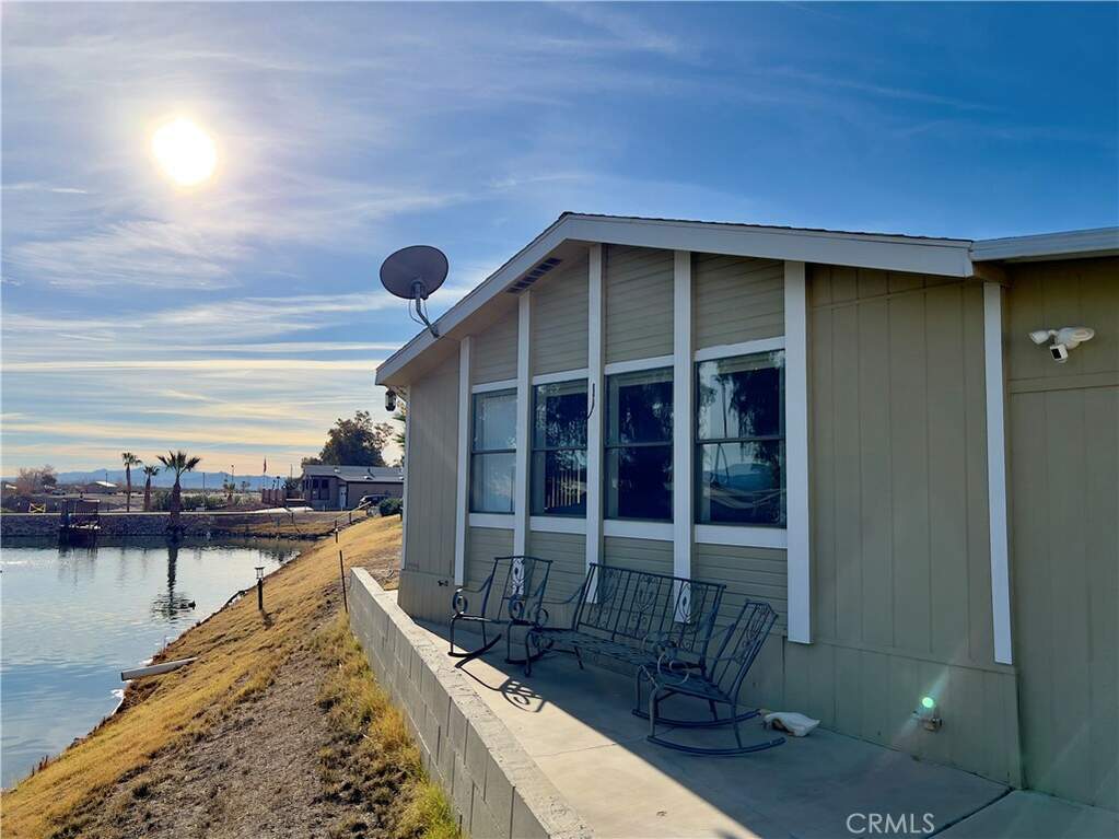 562 Channel Way, Needles, CA 92363