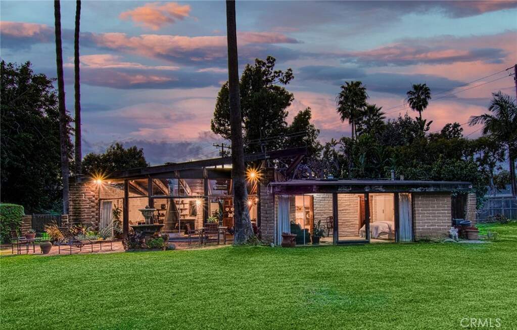 2214 Santiago Drive, Newport Beach, CA 92660