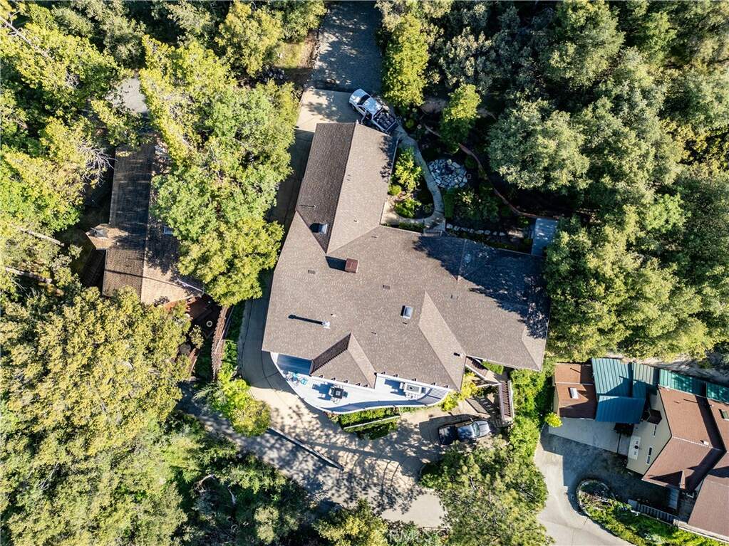 53455 Road 432, Bass Lake, CA 93604 MLS MP24101356 Christie's