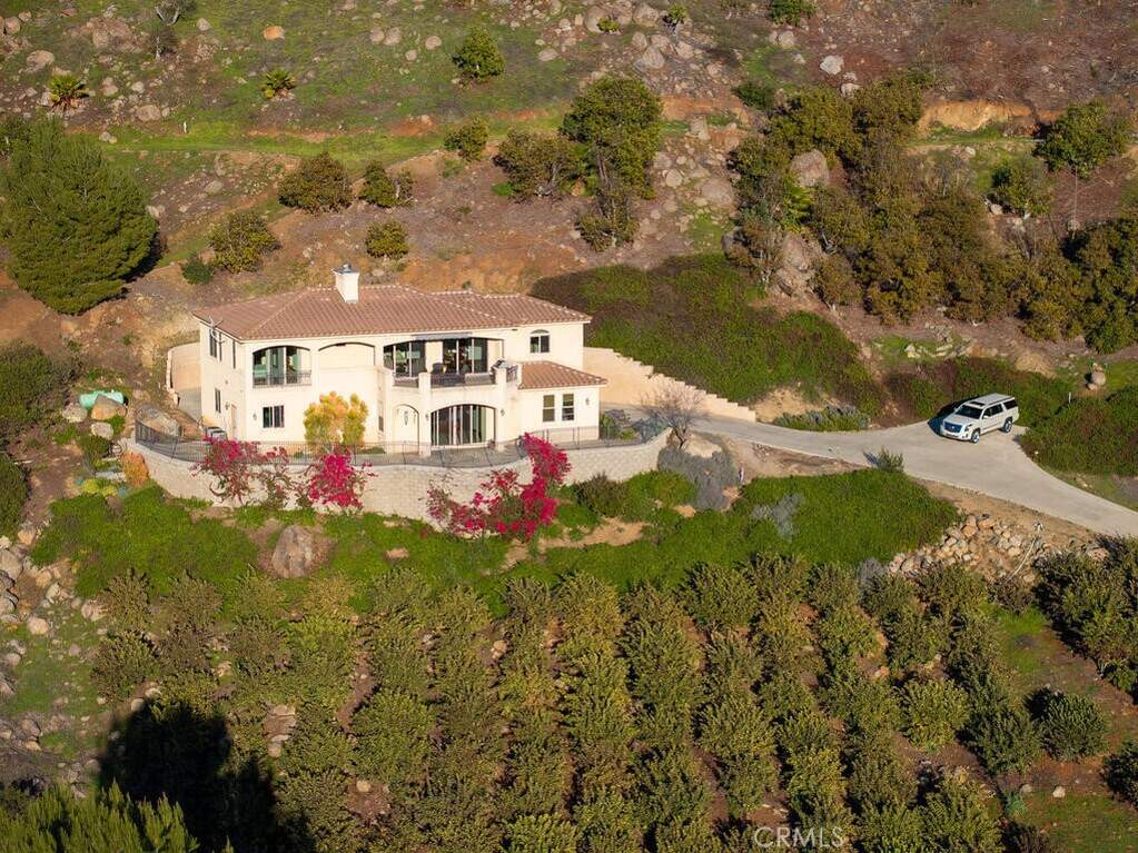2115 Rainbow Glen Road, Fallbrook, CA 92028