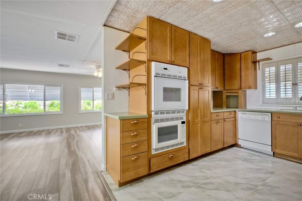 4747 Oak Crest Road #28, Fallbrook, CA 92028