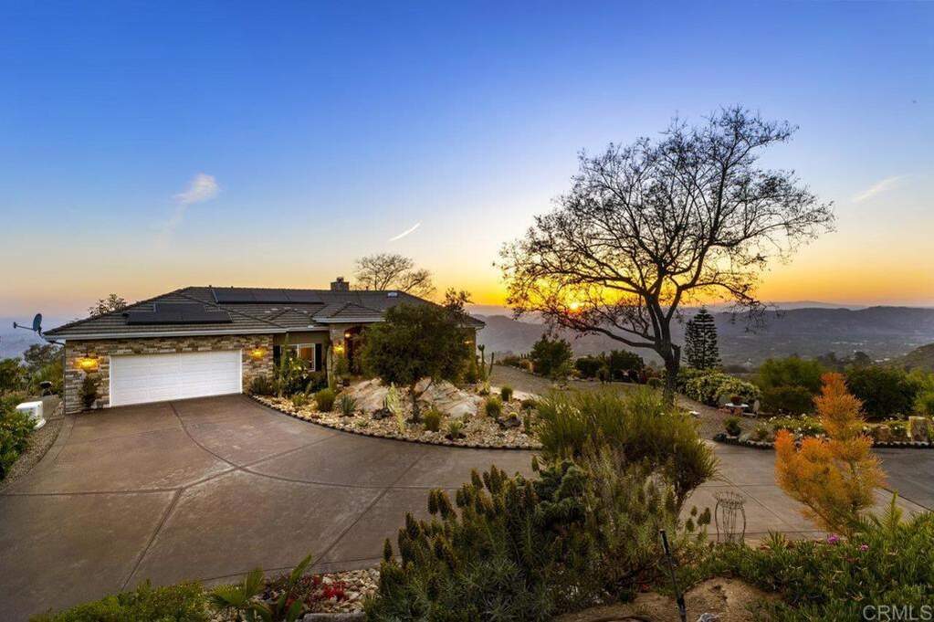 1078 Rainbow Crest Road, Fallbrook, CA 92028