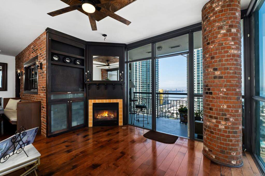 1240 India Street #1800, San Diego, CA 92101
