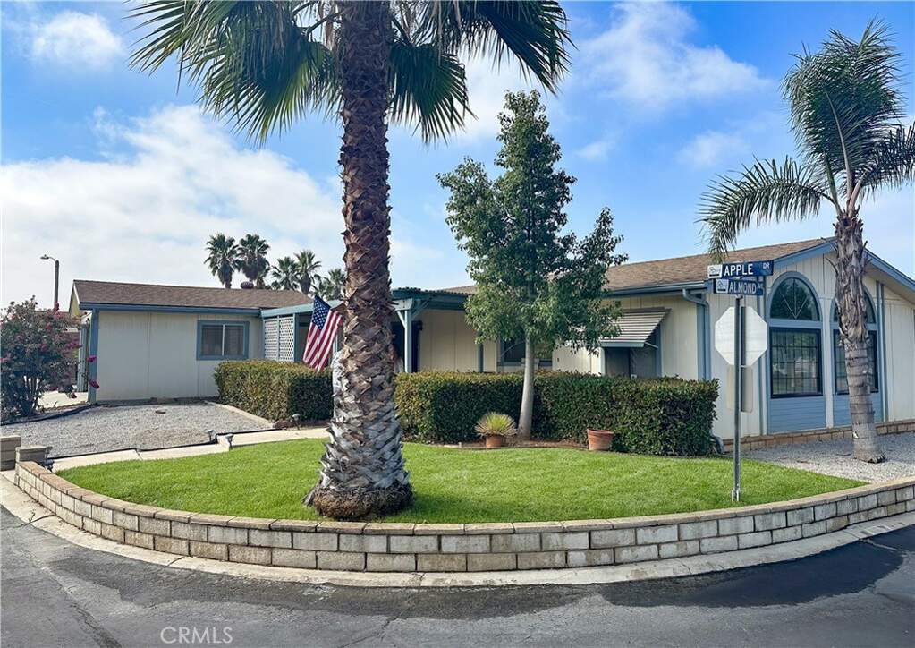 10961 Desert Lawn #105, Calimesa, CA 92320