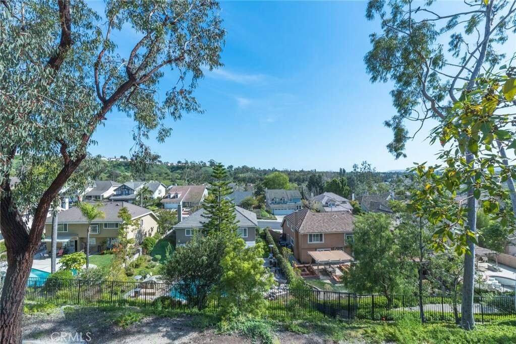 21236 Camelia #14, Lake Forest, CA 92630