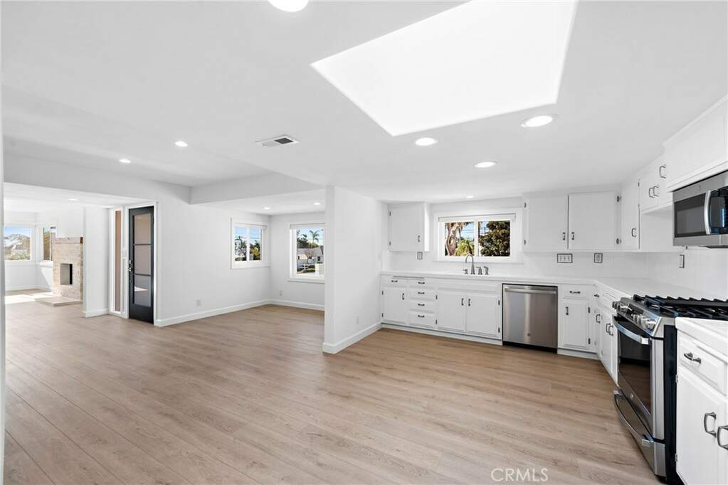 155 Avenida Barcelona, San Clemente, CA 92672