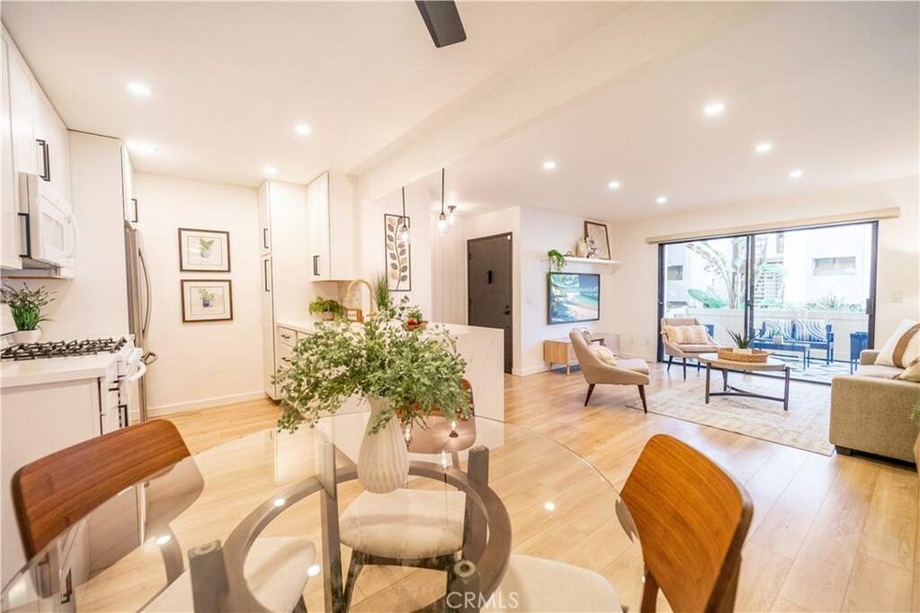 215 Wichita Avenue #101, Huntington Beach, CA 92648