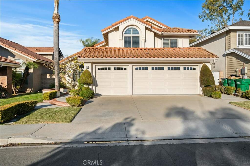 28 Blakeley, Irvine, CA 92620