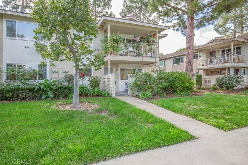 284 Avenida Carmel #C, Laguna Woods, CA 92637