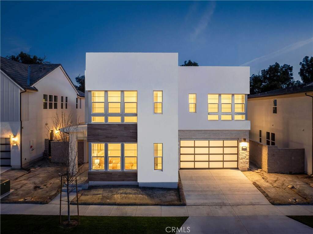180 Riverbend, Lake Forest, CA 92630