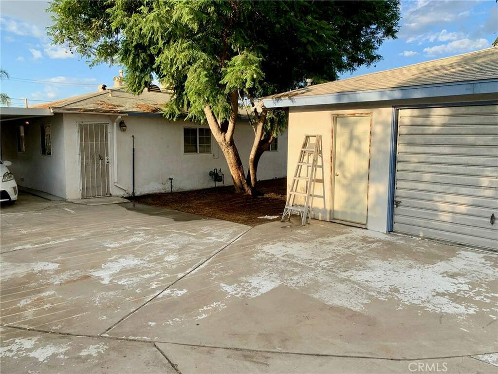 222 E Avenue, Bakersfield, CA 93308 MLS OC24046166 Christie's International Real