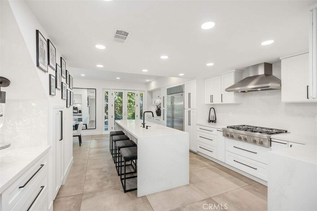 14 Michelangelo, Aliso Viejo, CA 92656 MLS OC24059759 Christie's