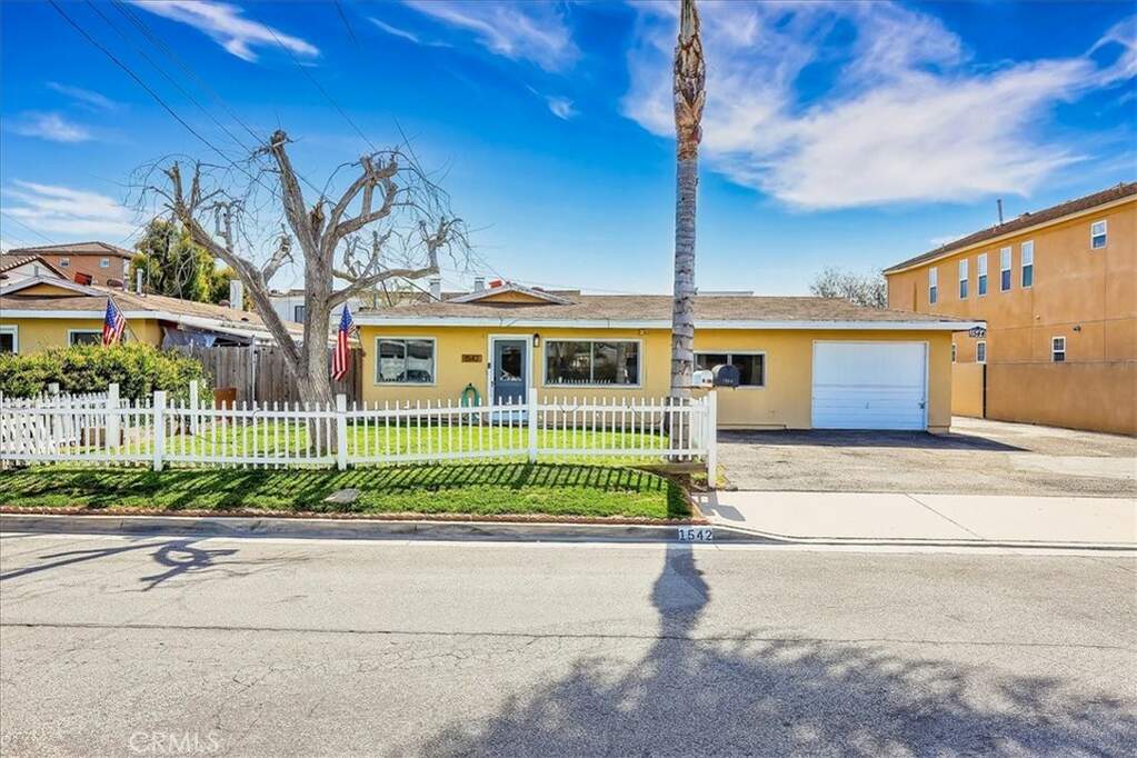 1544 Orchard Drive, Newport Beach, CA 92660