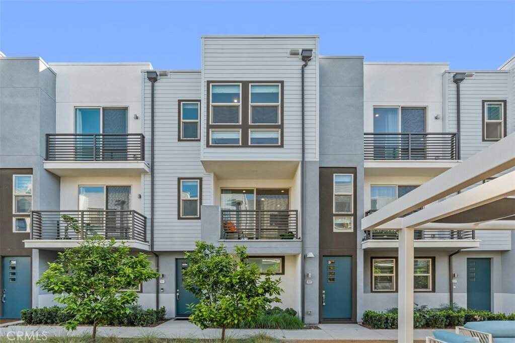 307 Placemark, Irvine, CA 92614