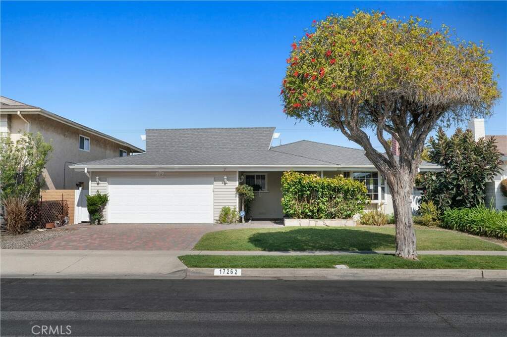 17262 Wild Rose Lane, Huntington Beach, CA 92649