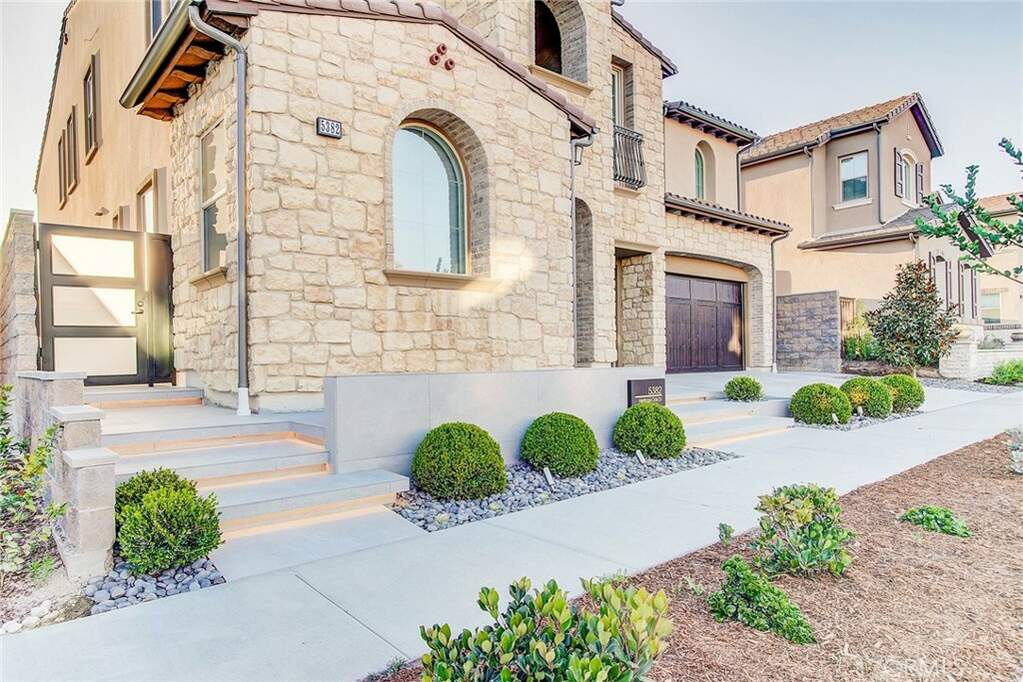 5382 Heritage Oak Drive, Lake Forest, CA 92679