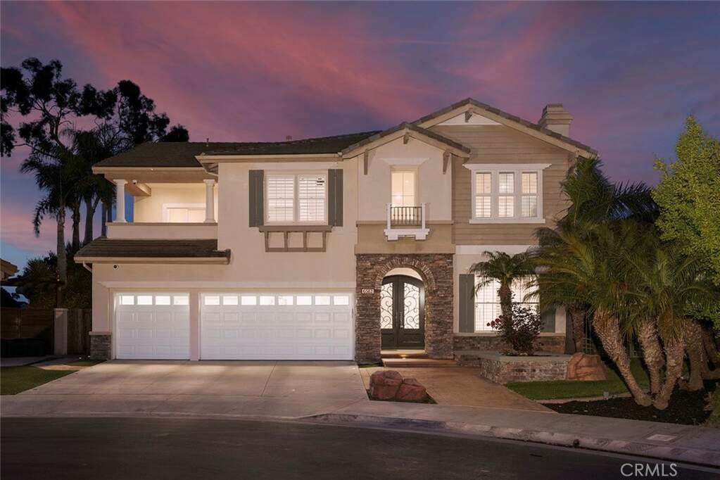 6582 Radcliff Circle, Huntington Beach, CA 92648