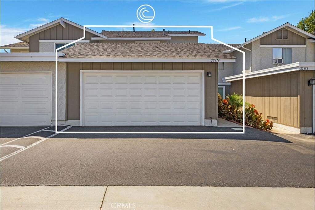 22876 Leo Lane