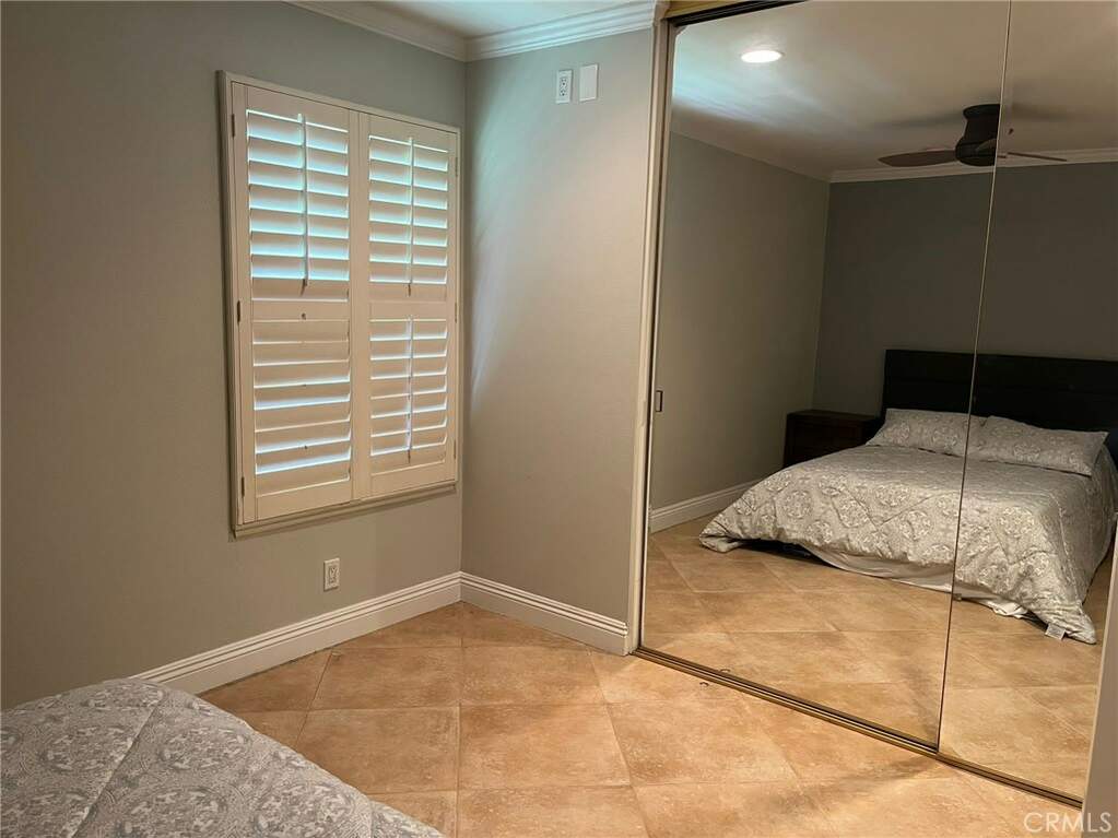 142 Orange Blossom #112, Irvine, CA 92618