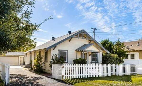 540 W 2nd Street, Tustin, CA 92780
