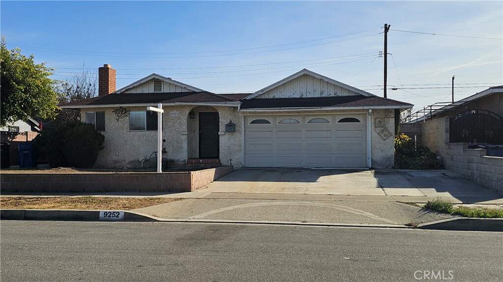 9252 Oasis Avenue, Westminster, CA 92683