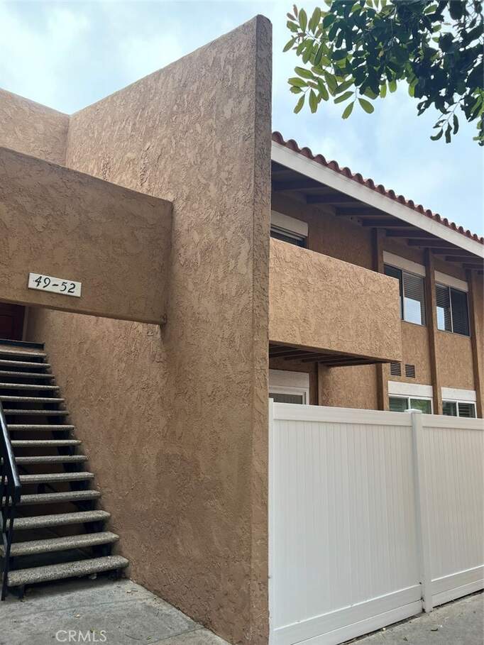 1001 W Macarthur Boulevard #50, Santa Ana, CA 92707