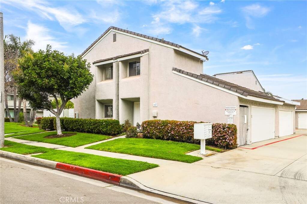18815 Thornwood Circle #CI32