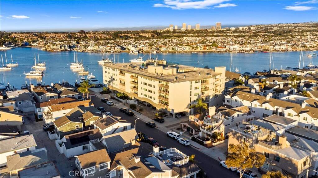 310 Fernando Street #410, Newport Beach, CA 92661