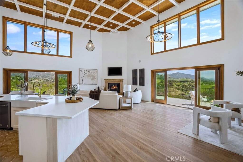 4385 Rainbow Vista Drive, Fallbrook, CA 92028