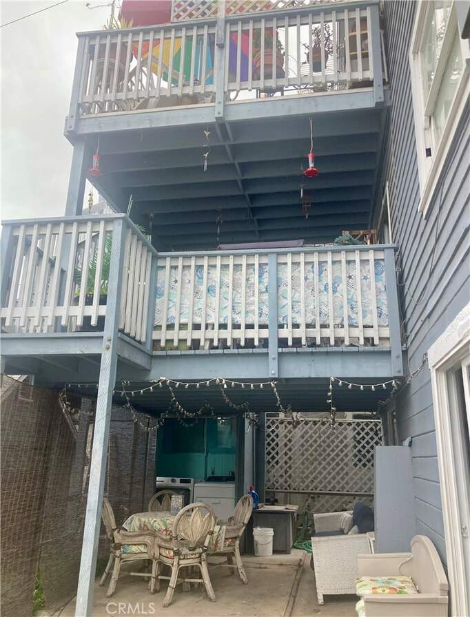 320 Metropole Avenue #B, Avalon, CA 90704
