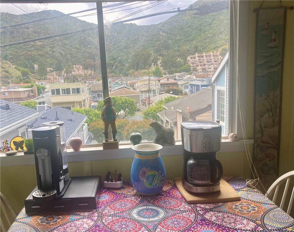 320 Metropole Avenue #C, Avalon, CA 90704