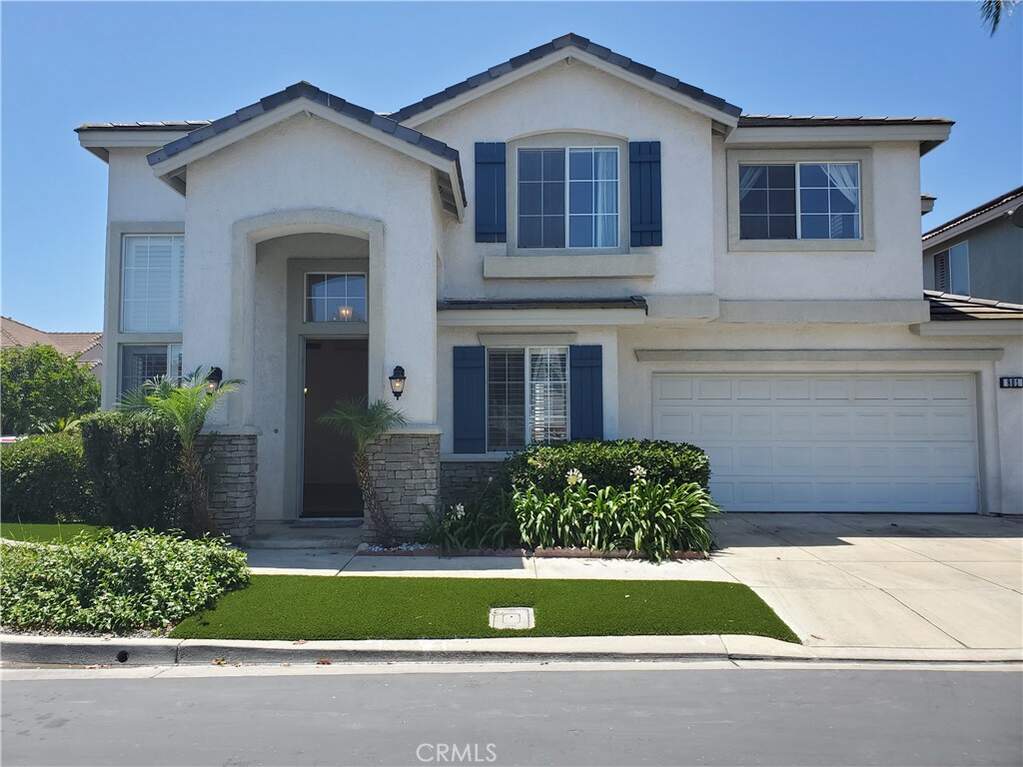 801 Megan Court, Costa Mesa, CA 92626