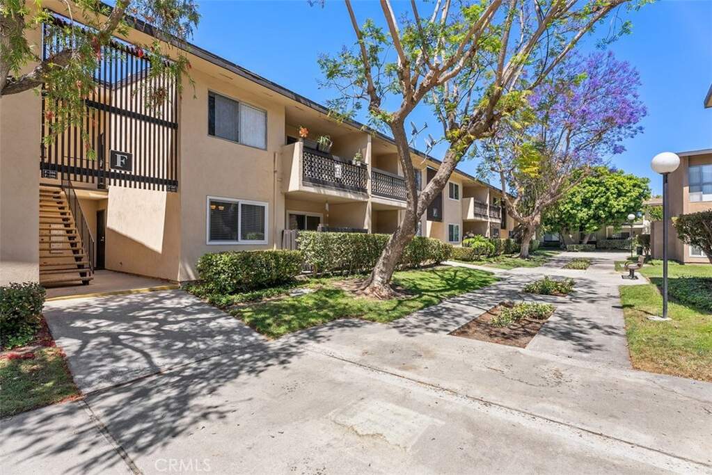 12200 Montecito Rd #F105, Seal Beach, CA 90740