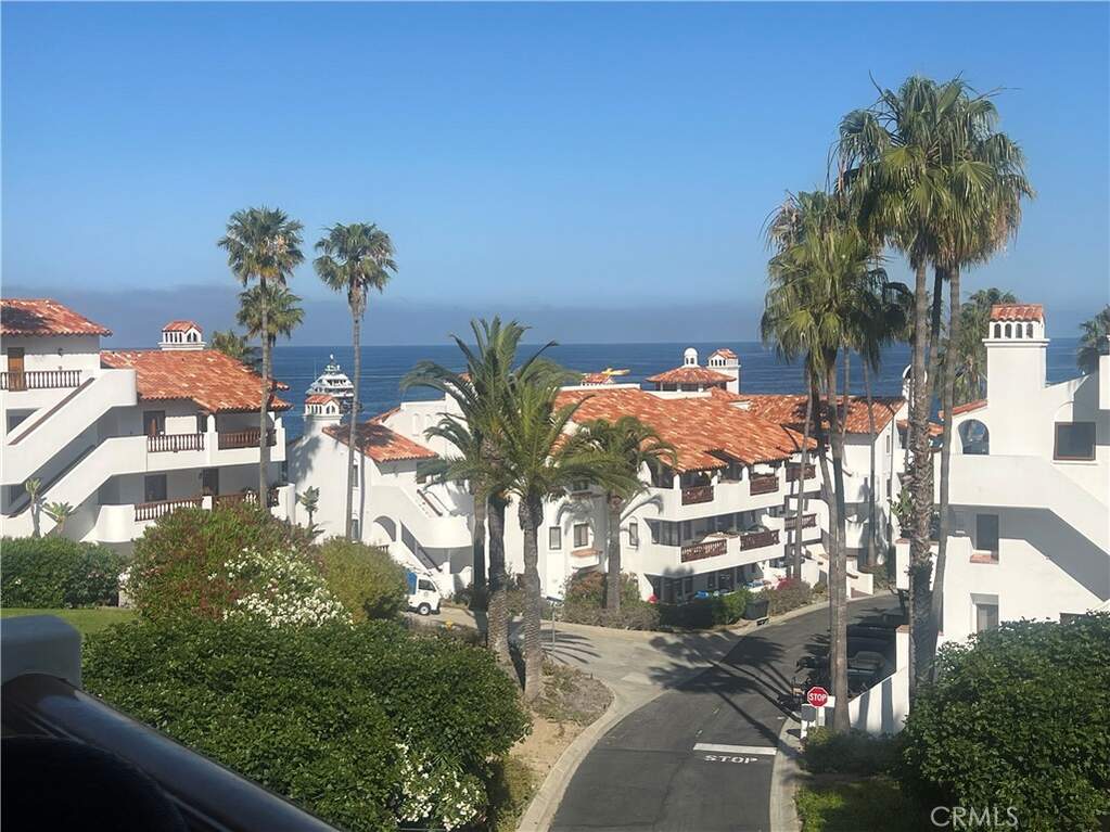 36 Playa Azul, Avalon, CA 90704
