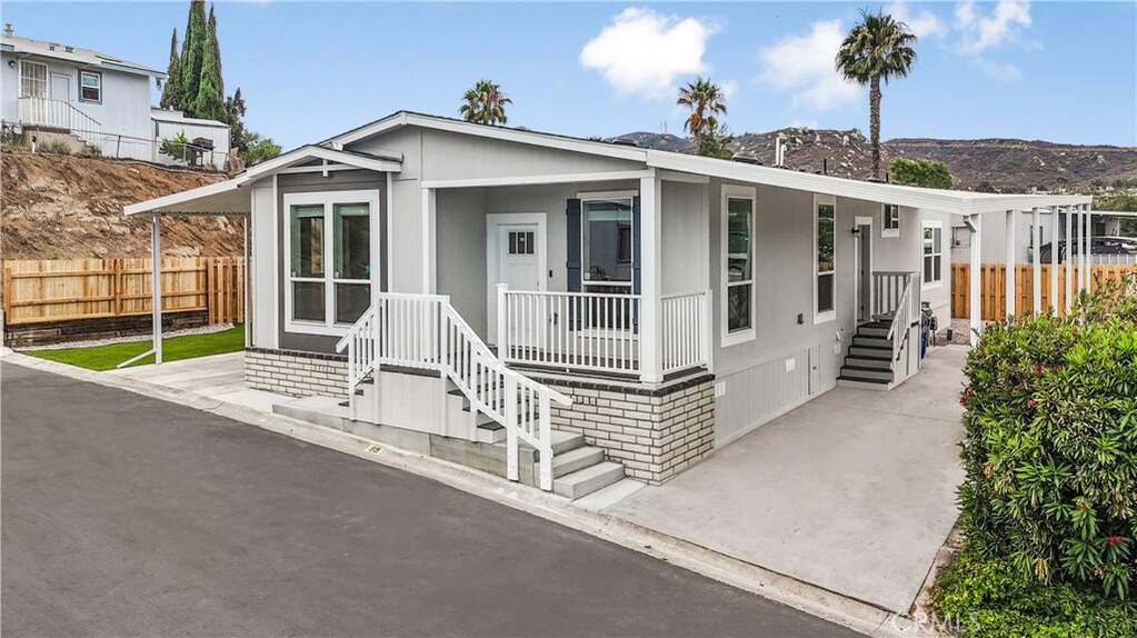 13450 Highway 8 Business #99, Lakeside, CA 92040