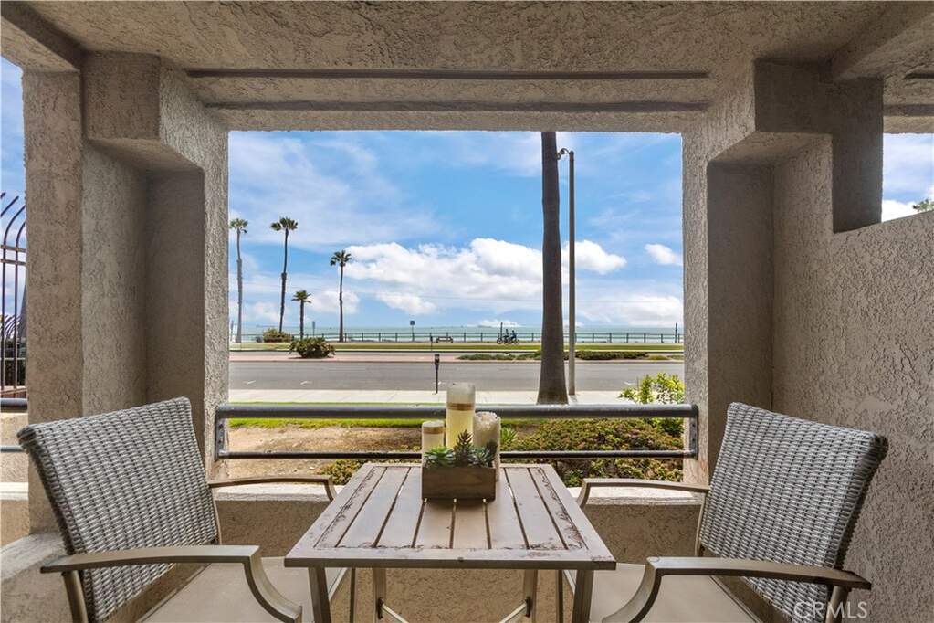 1200 Pacific Coast #114, Huntington Beach, CA 92648