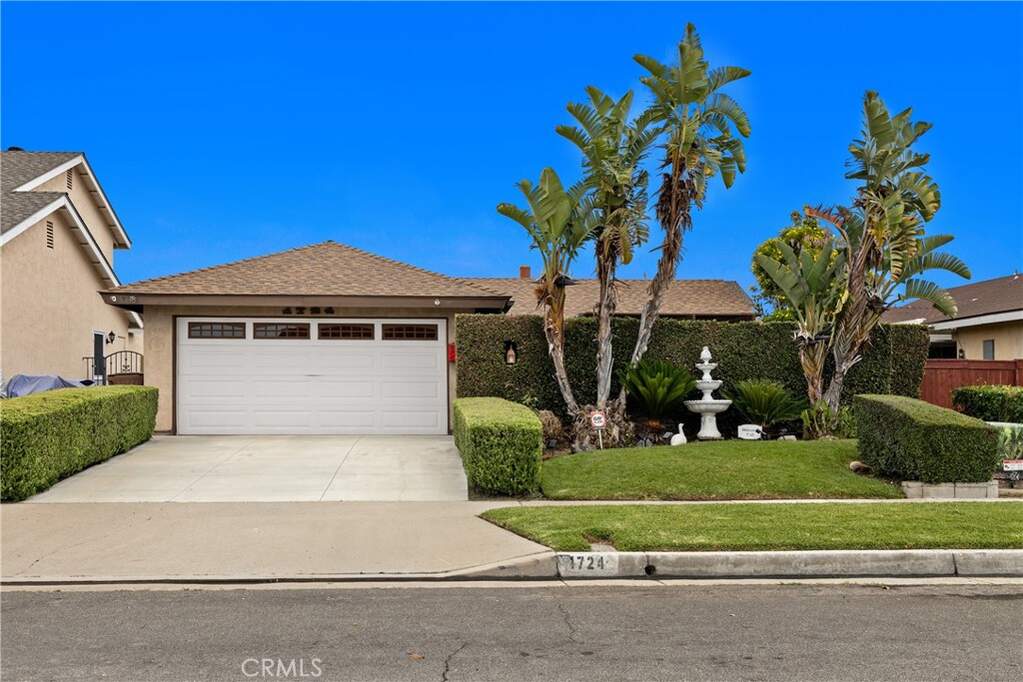 1724 N Oakwood Avenue, Anaheim, CA 92807