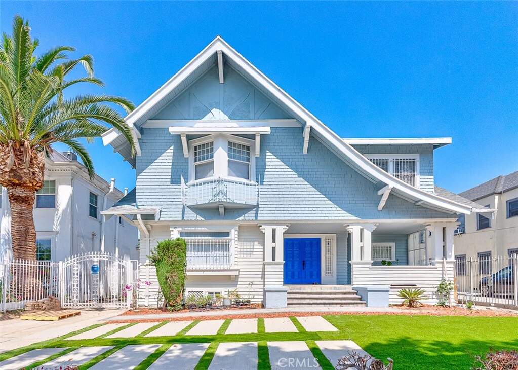 715 S Norton Avenue, Los Angeles, CA 90005
